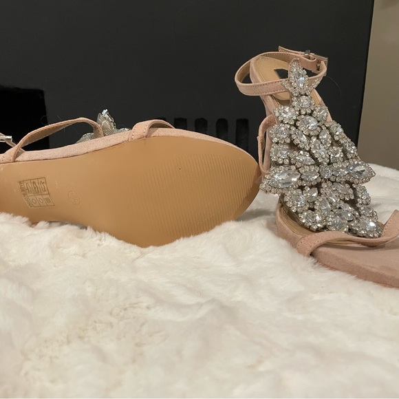 Peace & Love Embellished Heels - Picture 5 of 6